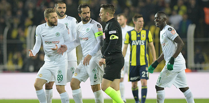 Atiker Konyaspor’umuza sezonda 87 sarı 4 kırmızı kart çıktı