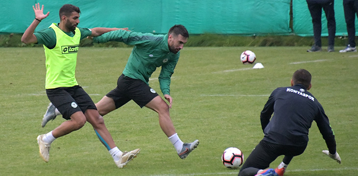 Konyaspor’umuz günü iki antrenmanla tamamladı