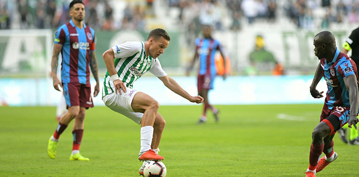 Atiker Konyaspor’umuz Trabzonspor ile 2-2 berabere kaldı