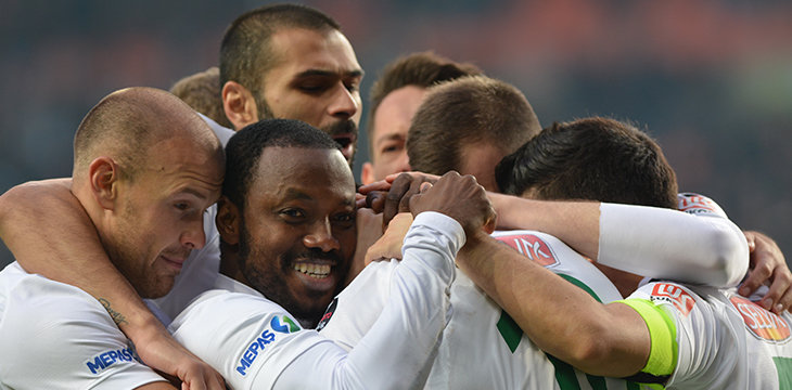 Atiker Konyaspor’umuz Kasımpaşa engelini 3-2’lik galibiyetle ve 3 puanla geçti 