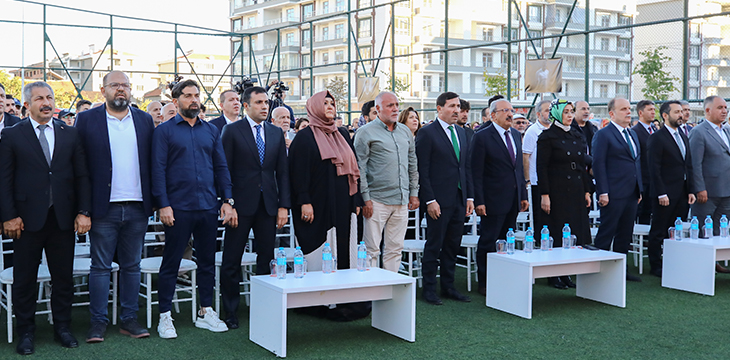Merhum futbolcumuz Ahmet Çalık'ın adını taşıyan park Karatay'da açıldı. 