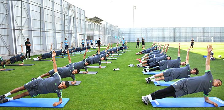 İttifak Holding Konyaspor’umuz günü tek antrenmanla değerlendirdi