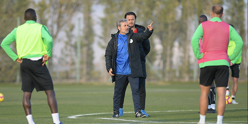 Takımımız Aykut Kocaman yönetiminde ilk çalışmasını yaptı