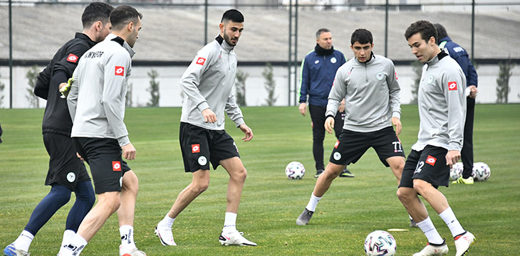 Takımımız Fatih Karagümrük maçının son çalışmasını Kocaeli'de yaptı