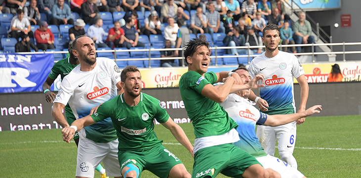 Atiker Konyaspor’umuza ilk yarı maçlarında 44 sarı 2 kırmızı kart çıktı