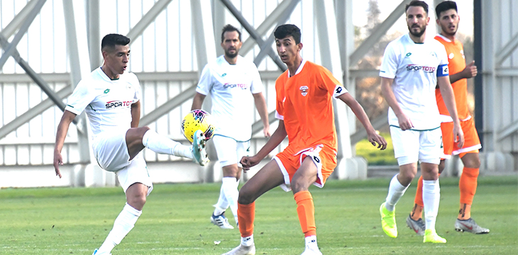 İttifak Holding Konyaspor’umuz özel maçta Adanaspor ile 1-1 berabere kaldı