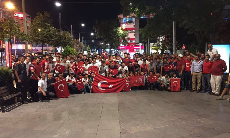 Gençlik Geliştirme Akademilerimiz demokrasi yürüyüşünde