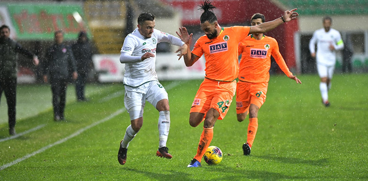 İttifak Holding Konyaspor’umuz sezonun ilk yarısını mağlubiyetle kapattı