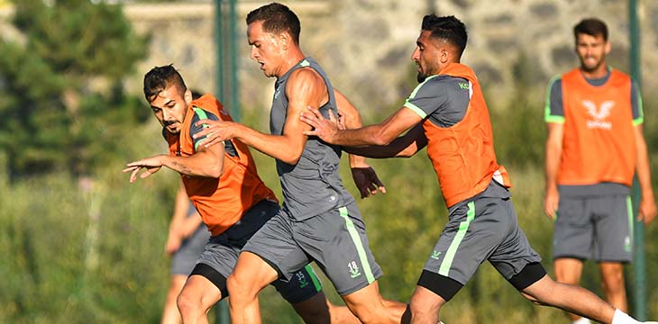 İttifak Holding Konyaspor’umuz antrenman maçı ile hazırlıklarına devam etti