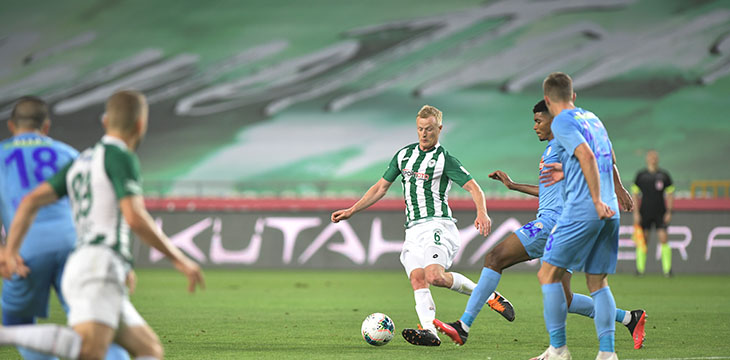 İttifak Holding Konyaspor’umuz Rizespor engelini 1-0’lık galibiyetle geçti