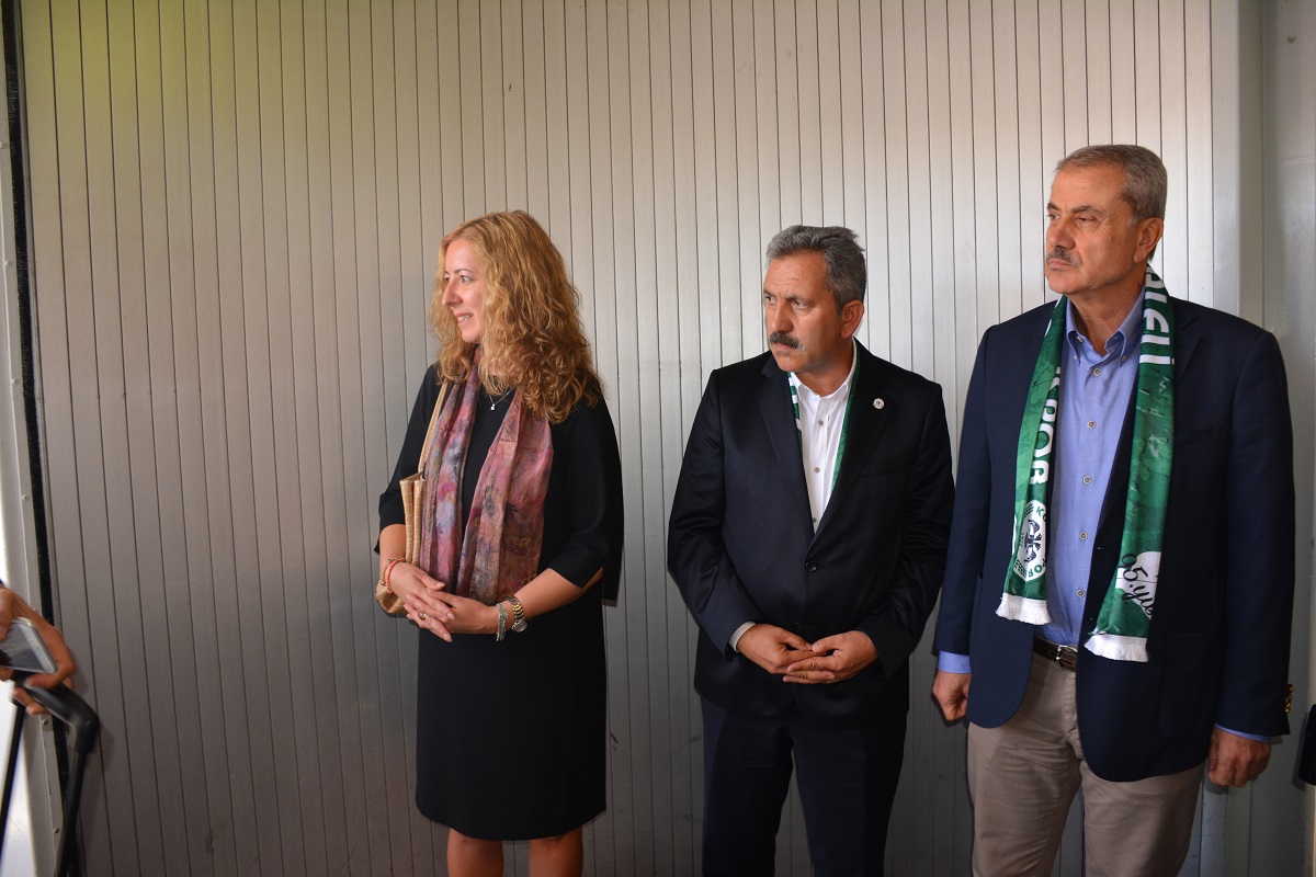 Atiker Konyaspor'umuzu Marsilya'da Başkonsolosumuz karşıladı