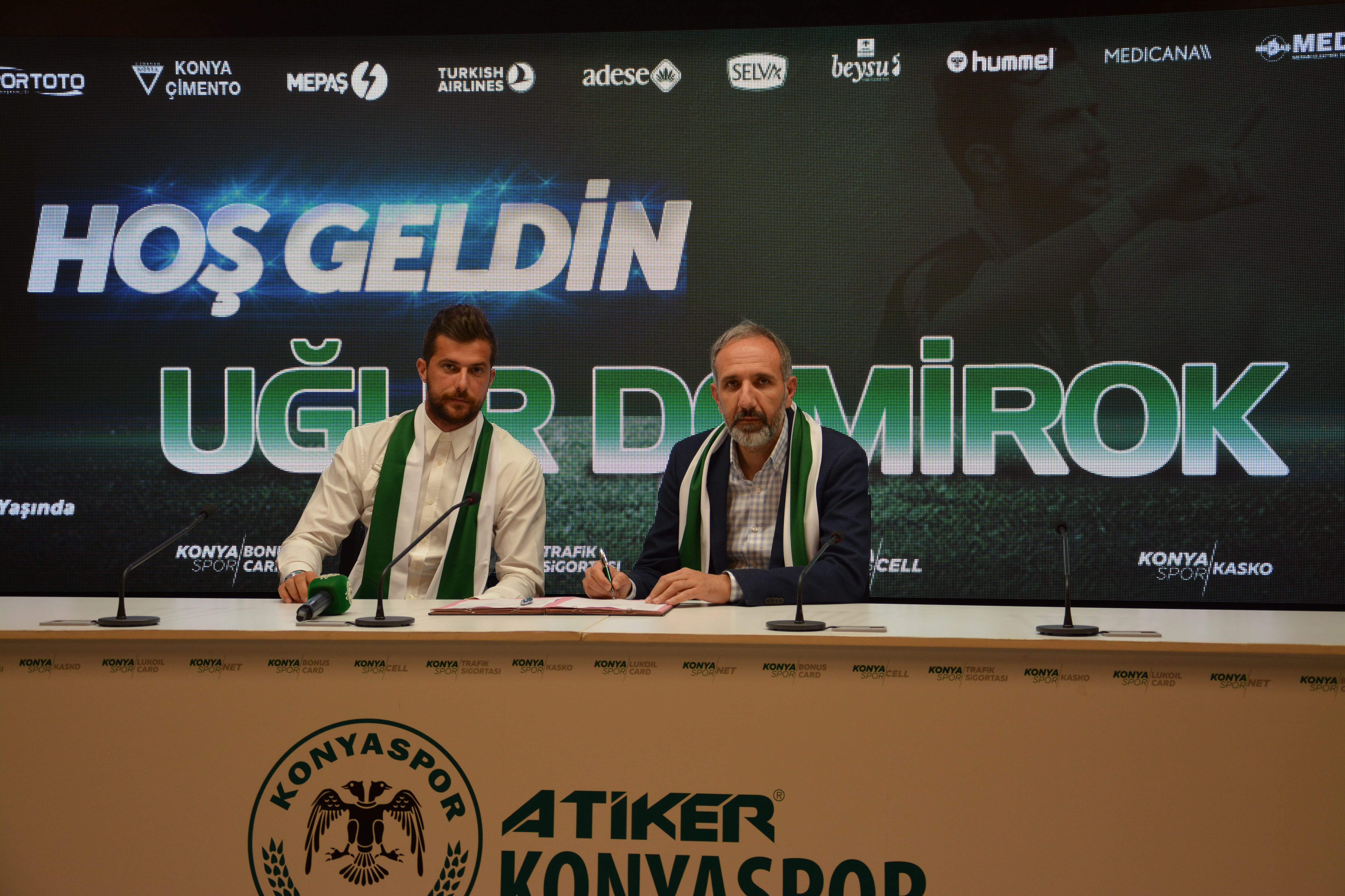 Uğur Demirok ile resmi sözleşme imzaladık