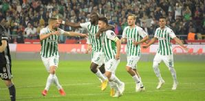 Atiker Konyaspor’umuz Beşiktaş ile 2-2 berabere kaldı