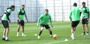 Atiker Konyaspor’umuz hazırlıklarını yapılan antrenmanla sürdürdü