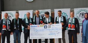 Atiker Konyaspor’umuz Otizmli Bireylerin Eğitimi’ne 350 Bin TL Bağışladı