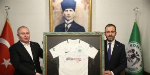 Bakan Mehmet Kasapoğlu müzemizi ziyaret etti
