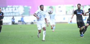 İttifak Holding Konyaspor’umuz Y. Denizlispor engelini 2-0 ile geçti