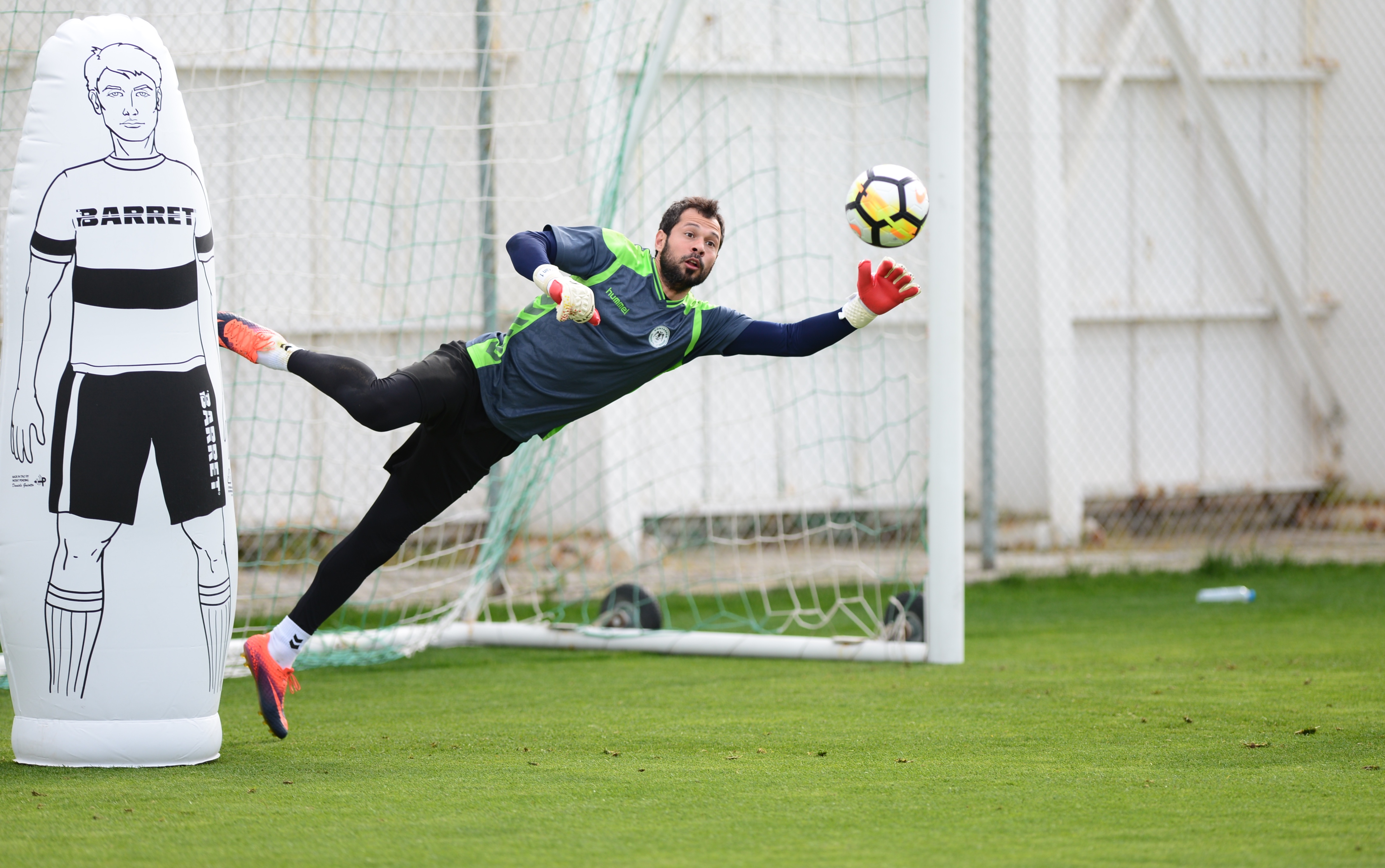Atiker Konyaspor’umuz taktik çalıştı