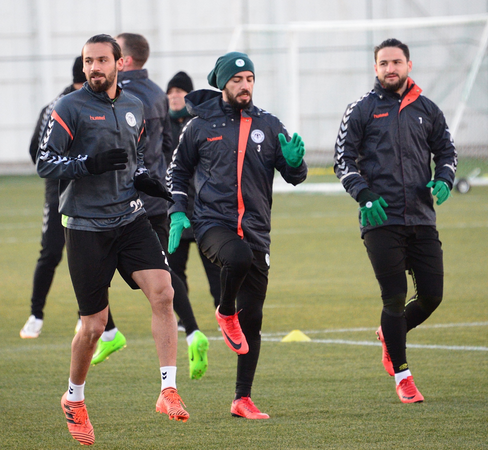 Atiker Konyaspor’umuz günü tek antrenmanla değerlendirdi