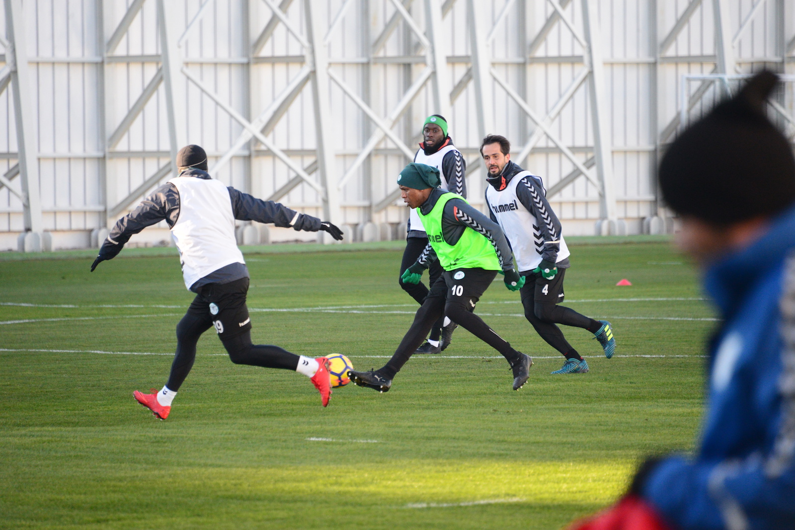 Atiker Konyaspor’umuz taktik çalışma ile hazırlıklarını sürdürdü
