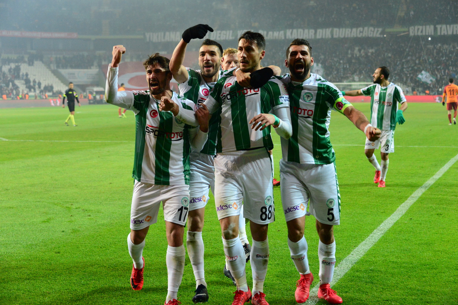 Atiker Konyaspor’umuz Galatasaray ile 2-2 berabere kaldı