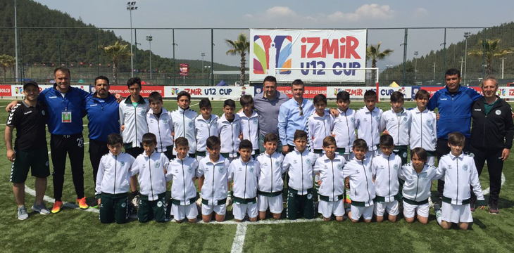 U12 İzmir Cup'ta yarı final heyecanı