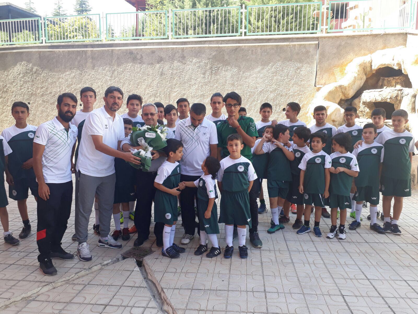 Futbol Okullarımızdan anlamlı ziyaret