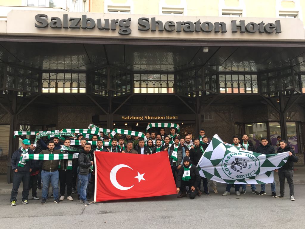 Taraftarlarımız takımımızı desteklemek için Salzburg’ta