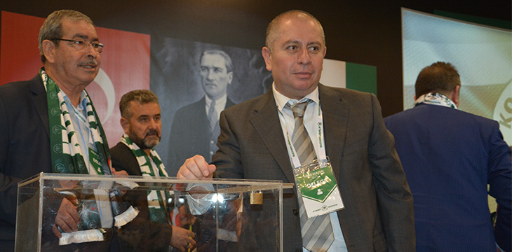 Olağanüstü Genel Kurulu Hilmi Kulluk ve Ekibi Kazandı