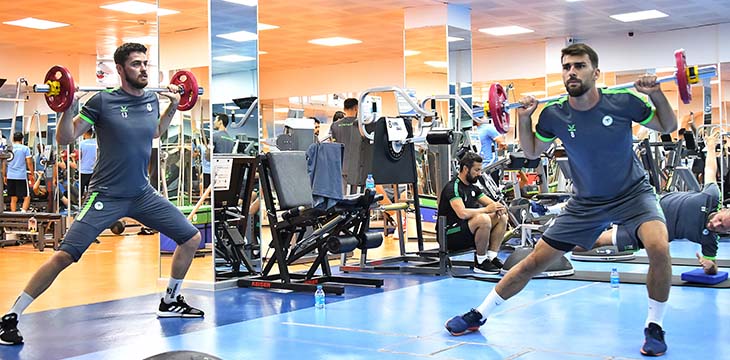 İttifak Holding Konyaspor’umuz salonda kuvvet çalışması yaptı