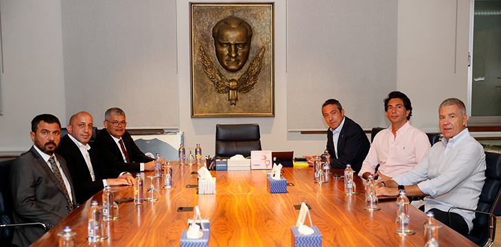 Türkiye Süper Lig Profesyonel Futbol Kulüpleri Vakfı Başkanı ve Fenerbahçe Spor Kulübü Başkanı Sayın Ali Koç’u ziyaret ettik.